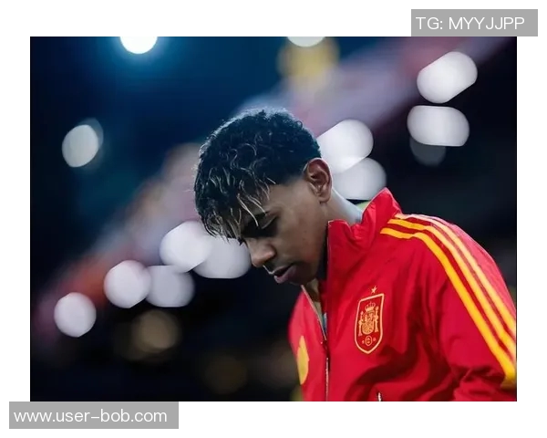 巴萨请求西班牙足协暂缓征召刚复出的伯纳尔以保护其健康